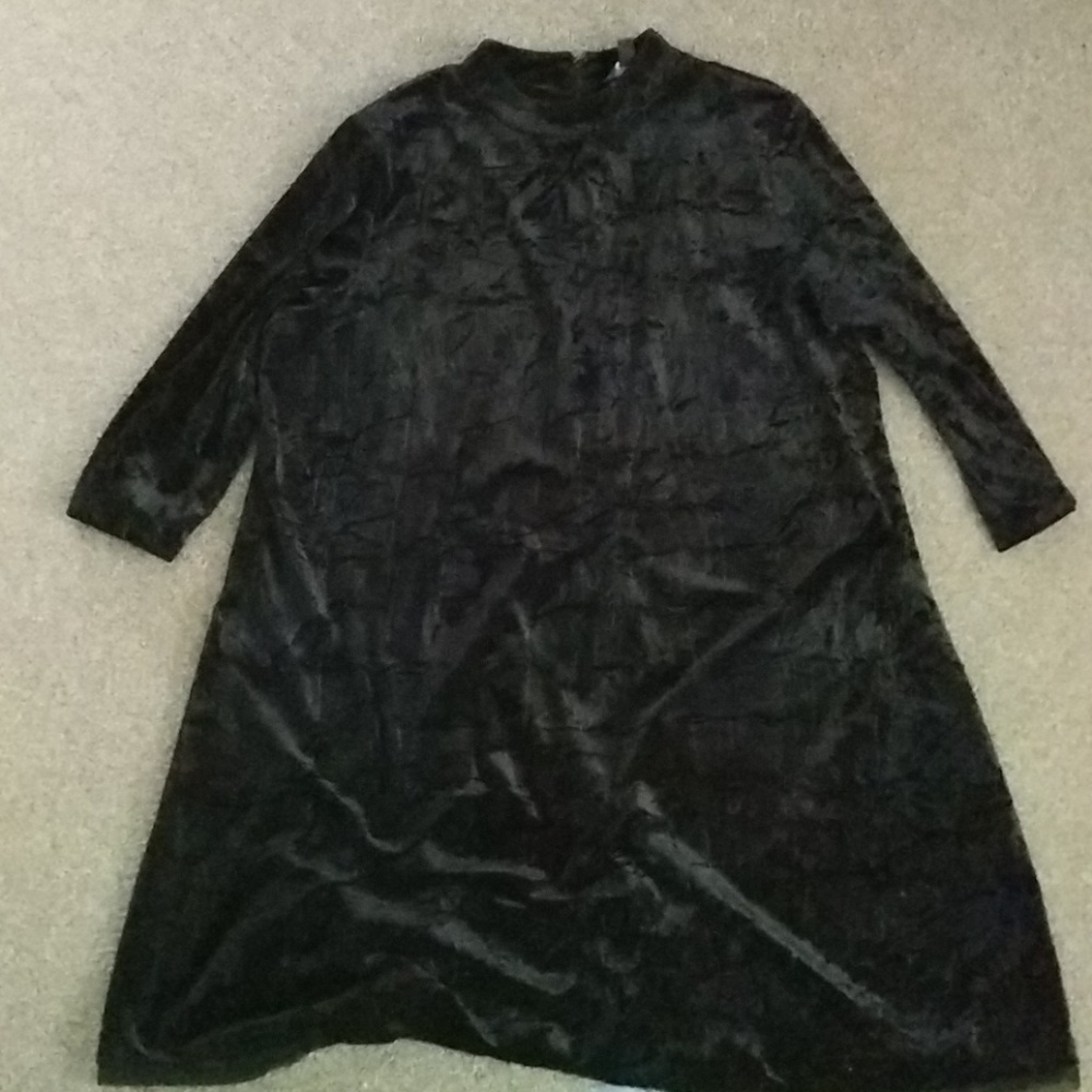 Black Velvet Dress